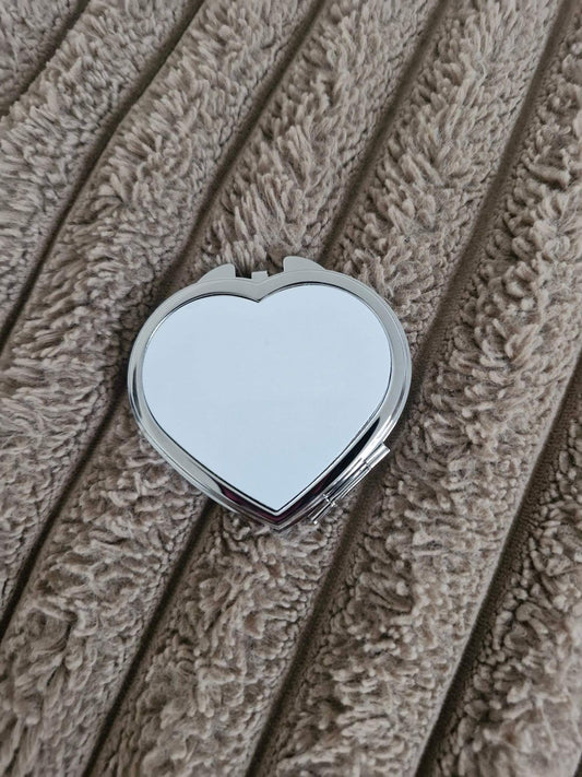 Miroir de poche coeur