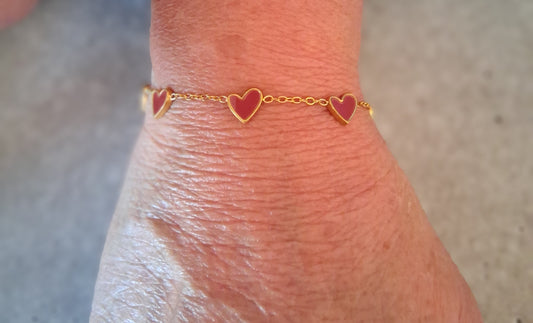 Bracelet petits coeurs